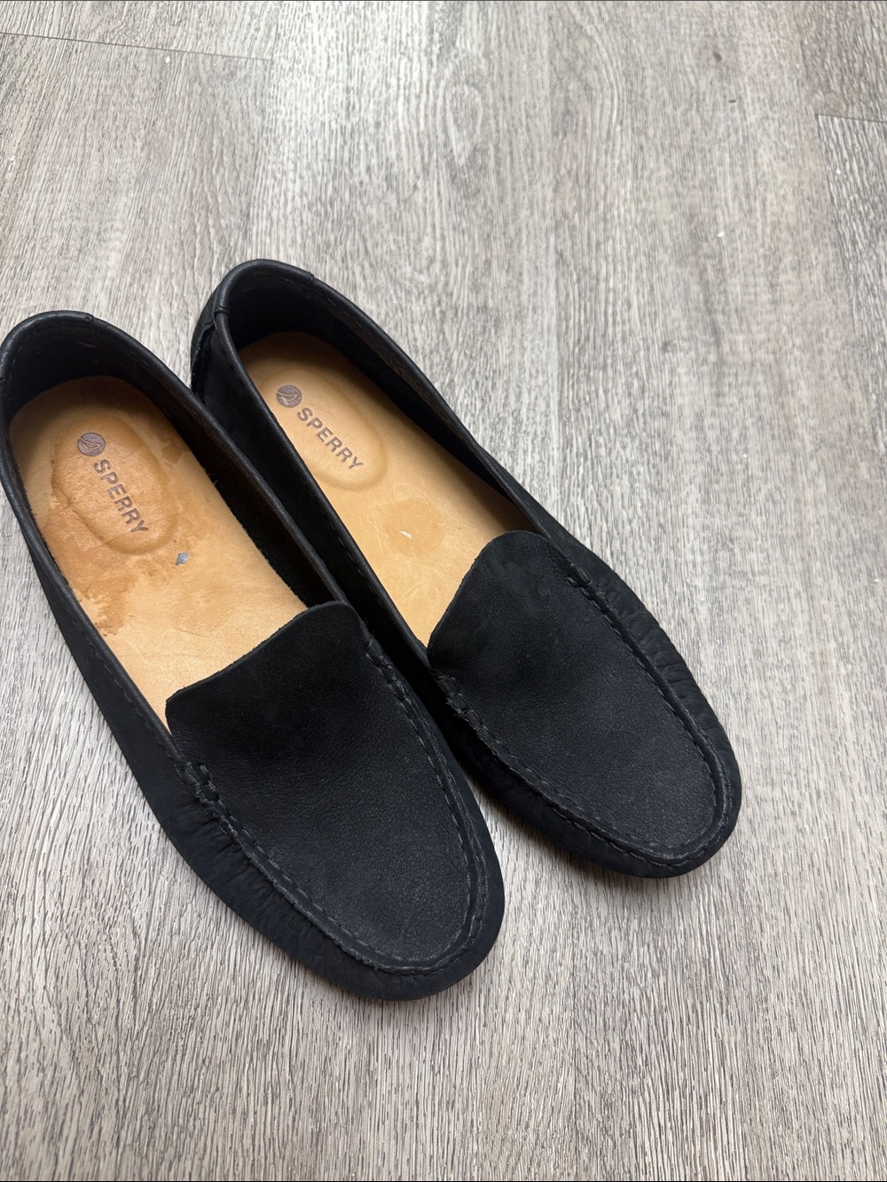 NWOT Sperry women’s Black Suede Slip-On Loafers - Size 10